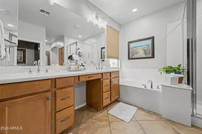 10387 W Cashman Drive, Peoria, AZ 85383 - Photo 15