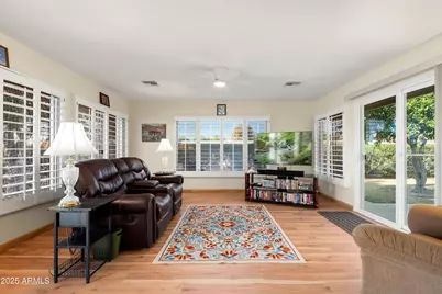 18018 N Highwood Court, Sun City, AZ 85373 - Photo 11