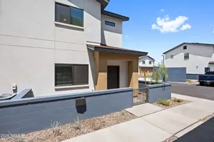 2313 E McArthur Dr, Tempe, AZ 85288 - Photo 1