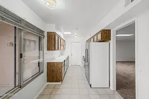 13423 W Desert Glen Dr, Sun City West, AZ 85375 - Photo 11