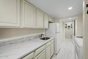 1069 E Carver Rd, Tempe, AZ 85284 - Photo 21