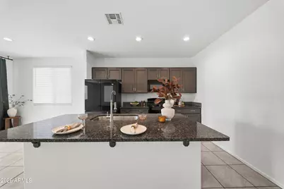 238 S 157th Lane, Goodyear, AZ 85338 - Photo 5