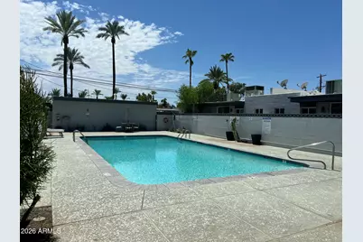 4202 N 38th Street #Apt 2, Phoenix, AZ 85018 - Photo 17