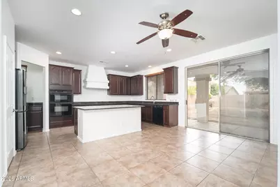 11925 N 144th Drive, Surprise, AZ 85379 - Photo 9
