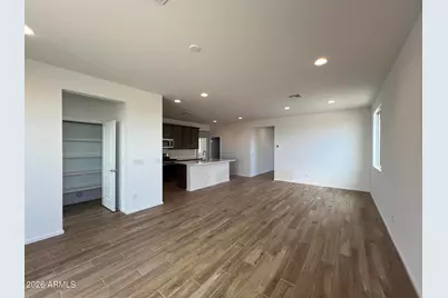 46860 W Crescent Moon Drive, Maricopa, AZ 85139 - Photo 3