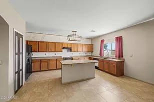 17623 N Avelino Dr, Maricopa, AZ 85138 - Photo 13