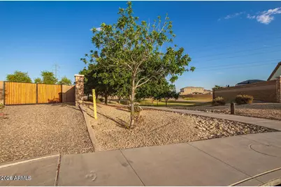 3161 S 183rd Drive, Goodyear, AZ 85338 - Photo 7