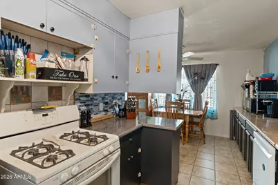 640 N Heights Road, Wickenburg, AZ 85390 - Photo 11