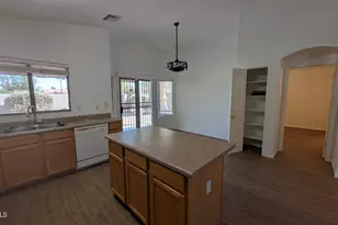 1129 E Nardini St, San Tan Valley, AZ 85140 - Photo 9