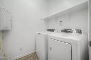 5722 W Getty Dr, Phoenix, AZ 85043 - Photo 37