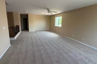 2555 E Robb Ln, Phoenix, AZ 85024 - Photo 13