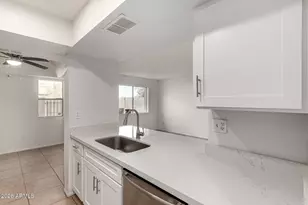 4428 E Wood St St, Phoenix, AZ 85040 - Photo 3
