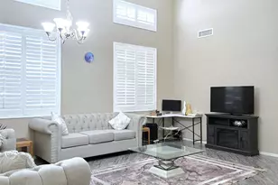8590 W Cinnabar Ave, Peoria, AZ 85345 - Photo 9