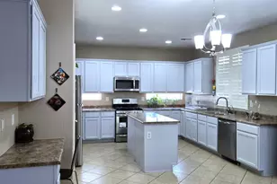 8590 W Cinnabar Ave, Peoria, AZ 85345 - Photo 25