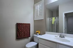 8590 W Cinnabar Ave, Peoria, AZ 85345 - Photo 17