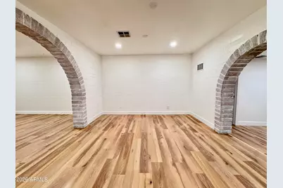 5028 W Krall Street, Glendale, AZ 85301 - Photo 3