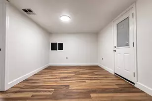 5028 W Krall St, Glendale, AZ 85301 - Photo 5