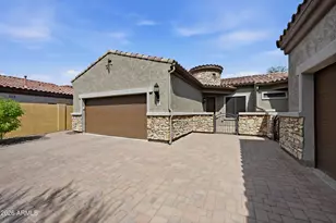 1842 N Red Cliff, Mesa, AZ 85207 - Photo 1