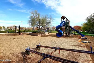 1979 W Desert Hollow Dr, Phoenix, AZ 85085 - Photo 63