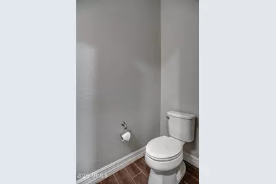 1979 W Desert Hollow Drive, Phoenix, AZ 85085 - Photo 19