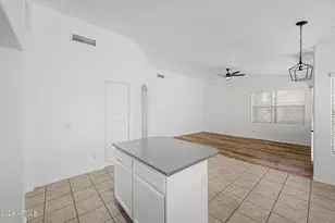 12570 W Desert Flower Rd, Avondale, AZ 85392 - Photo 9