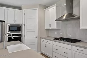 1939 W Lariat Ln, Phoenix, AZ 85085 - Photo 15