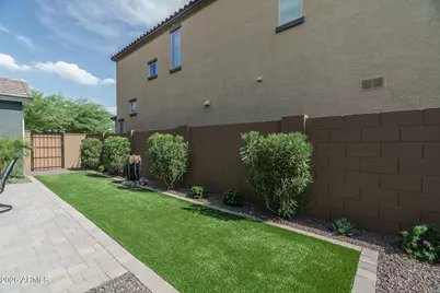 1939 W Lariat Lane, Phoenix, AZ 85085 - Photo 29