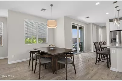1939 W Lariat Lane, Phoenix, AZ 85085 - Photo 9