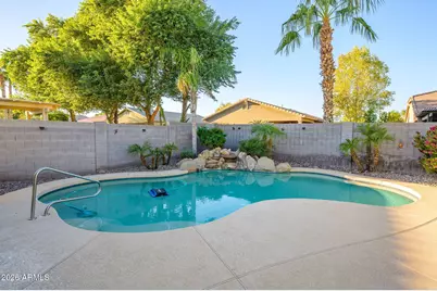 17760 W Ivy Lane, Surprise, AZ 85388 - Photo 53
