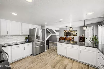 3960 W Glenaire Drive, Phoenix, AZ 85053 - Photo 17
