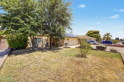 3960 W Glenaire Drive, Phoenix, AZ 85053 - Photo 3