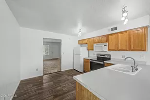932 W Libra Dr, Tempe, AZ 85283 - Photo 17