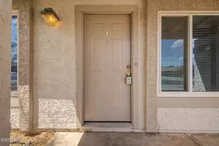 932 W Libra Dr, Tempe, AZ 85283 - Photo 5
