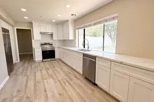 1529 E Edgewater Dr, Tempe, AZ 85283 - Photo 7