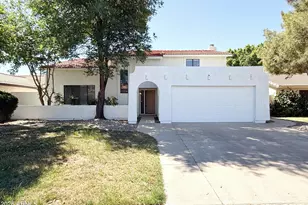 1529 E Edgewater Dr, Tempe, AZ 85283 - Photo 1