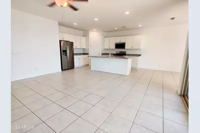 11241 E Ulysses Avenue, Mesa, AZ 85212 - Photo 5