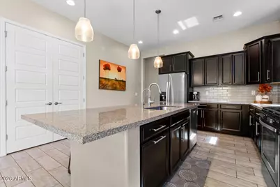 20607 W Carlton Manor, Buckeye, AZ 85396 - Photo 7