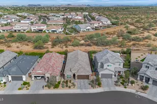 21926 N 61st Wy, Phoenix, AZ 85054 - Photo 7