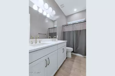 21926 N 61st Way, Phoenix, AZ 85054 - Photo 37