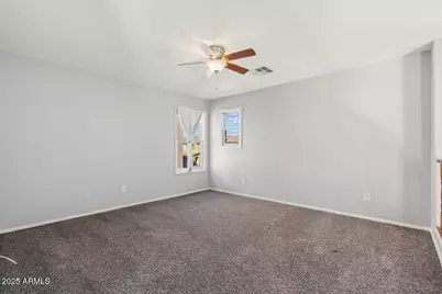 2233 E Pecan Road, Phoenix, AZ 85040 - Photo 9