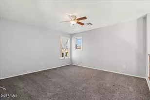 2233 E Pecan Rd, Phoenix, AZ 85040 - Photo 9