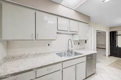 10060 W Royal Oak Road #N, Sun City, AZ 85351 - Photo 15