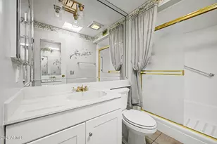 10060 W Royal Oak Rd, Sun City, AZ 85351 - Photo 19