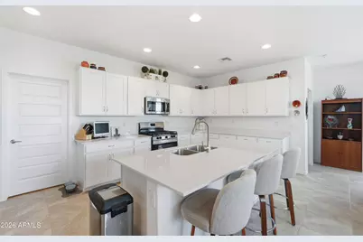 24921 N 173rd Lane, Surprise, AZ 85387 - Photo 11