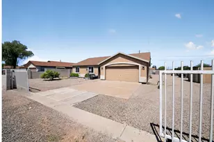 5346 E Red Bird Ln, San Tan Valley, AZ 85140 - Photo 1