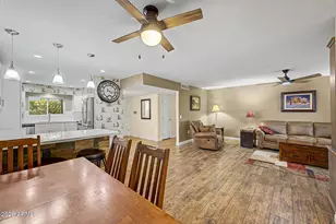 10515 W Kingswood Cir, Sun City, AZ 85351 - Photo 9