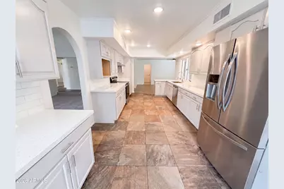 3151 W Kings Avenue, Phoenix, AZ 85053 - Photo 13