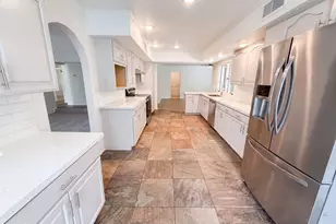 3151 W Kings Ave, Phoenix, AZ 85053 - Photo 13