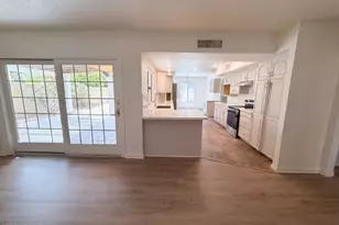 3151 W Kings Ave, Phoenix, AZ 85053 - Photo 9
