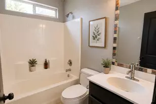 8228 W Palmaire Ave, Glendale, AZ 85303 - Photo 23